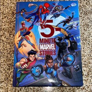 5-Minute Marvel Stories Book 📕